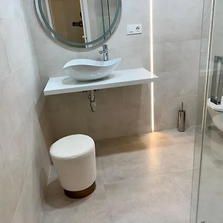 Apartamento En El Centro Junto A La Playa Fuengirola